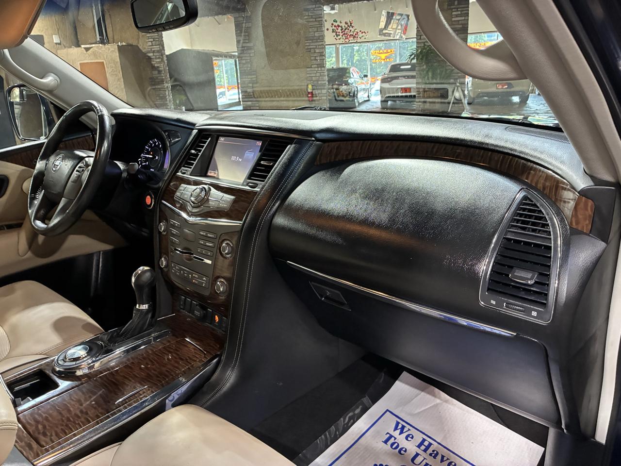 Nissan Armada 4x2 SL 2017