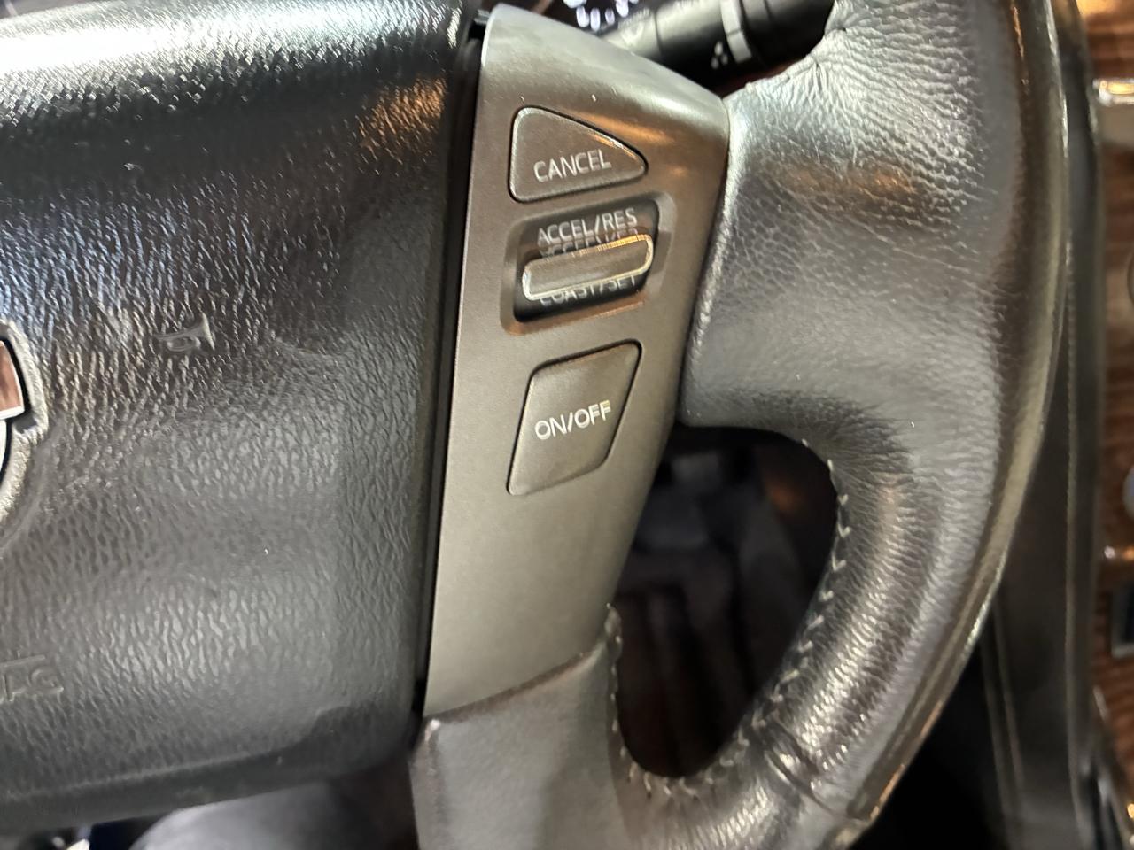 Nissan Armada 4x2 SL 2017