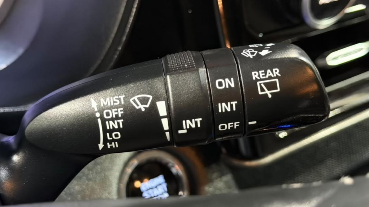 Toyota Highlander Platinum AWD (Natl) 2023