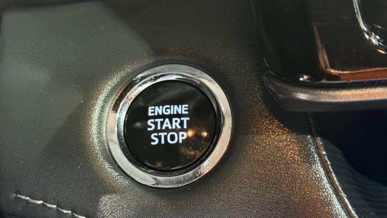 Toyota Highlander Platinum AWD (Natl) 2023