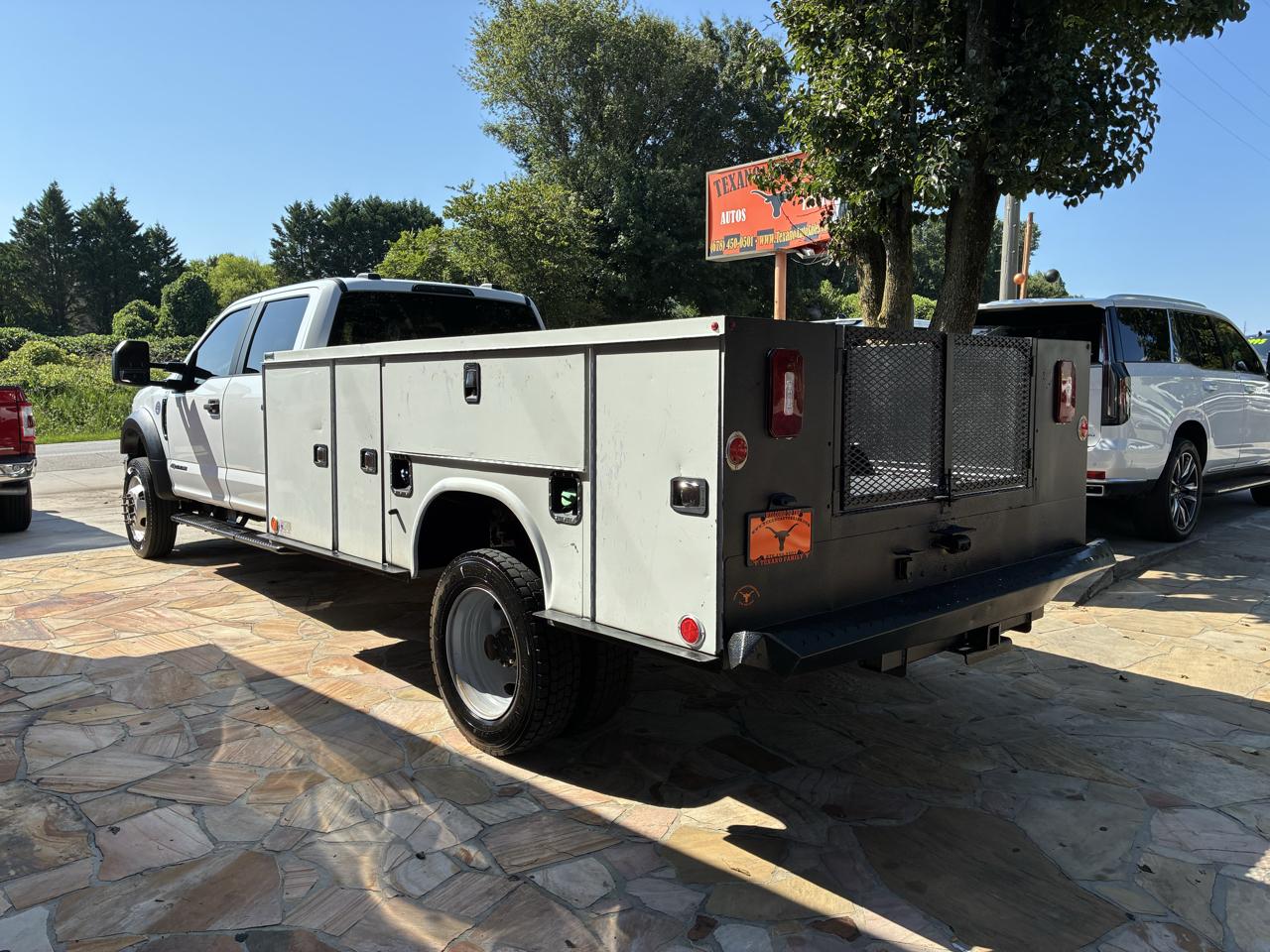 Ford Super Duty F-450 DRW 2WD Crew Cab 172" XL 2021