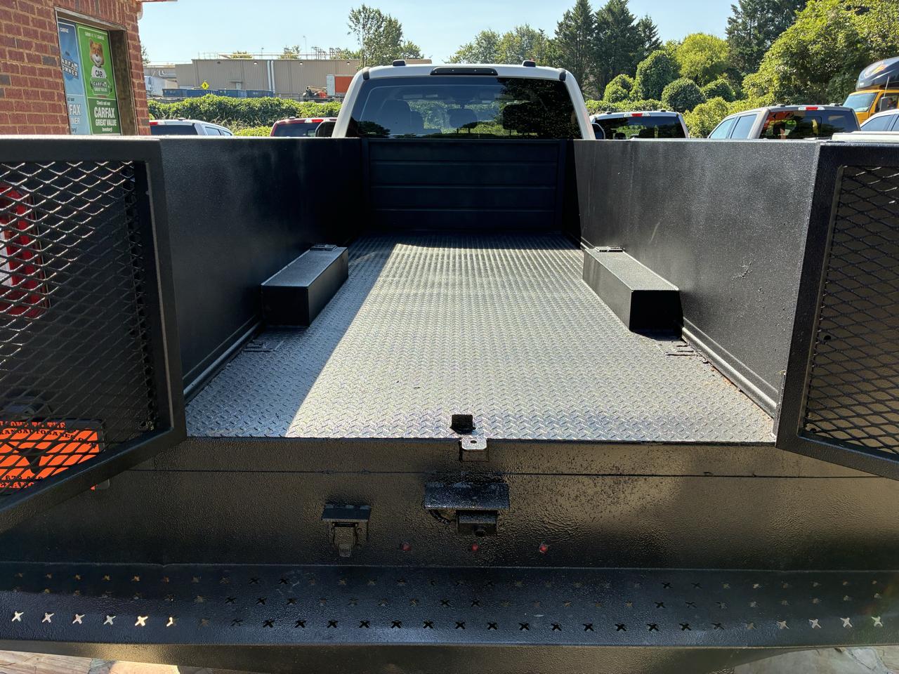 Ford Super Duty F-450 DRW 2WD Crew Cab 172" XL 2021