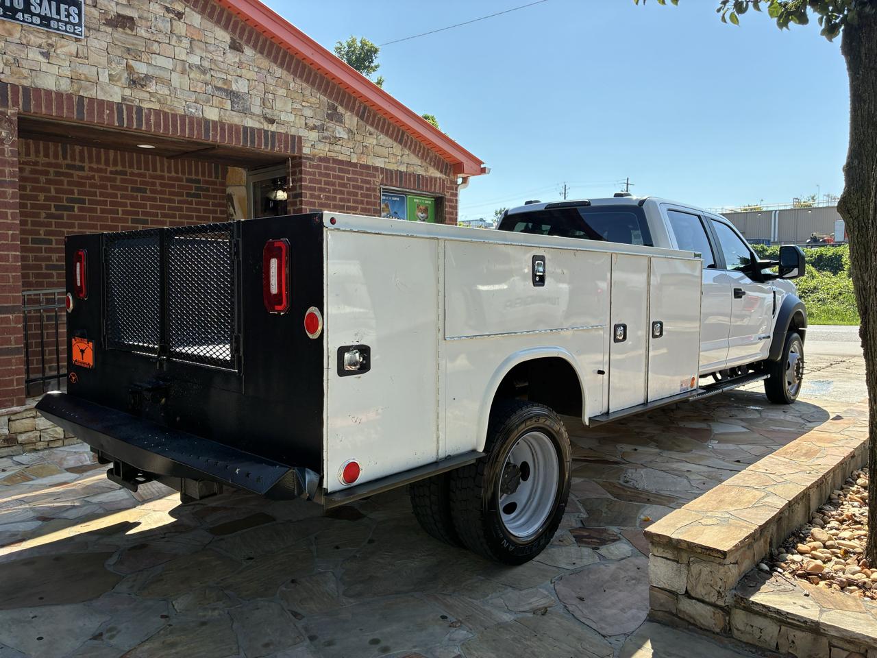 Ford Super Duty F-450 DRW 2WD Crew Cab 172" XL 2021