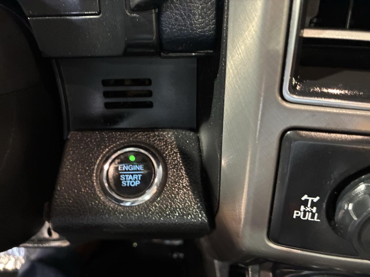 Ford F-150 Limited 4WD SuperCrew 5.5' Box 2018