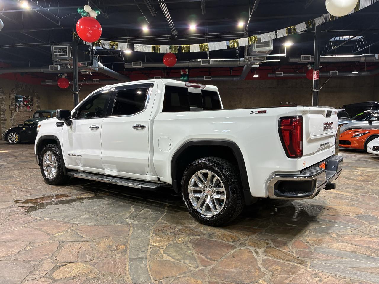 GMC Sierra 1500 4WD Crew Cab 147" SLT 2019