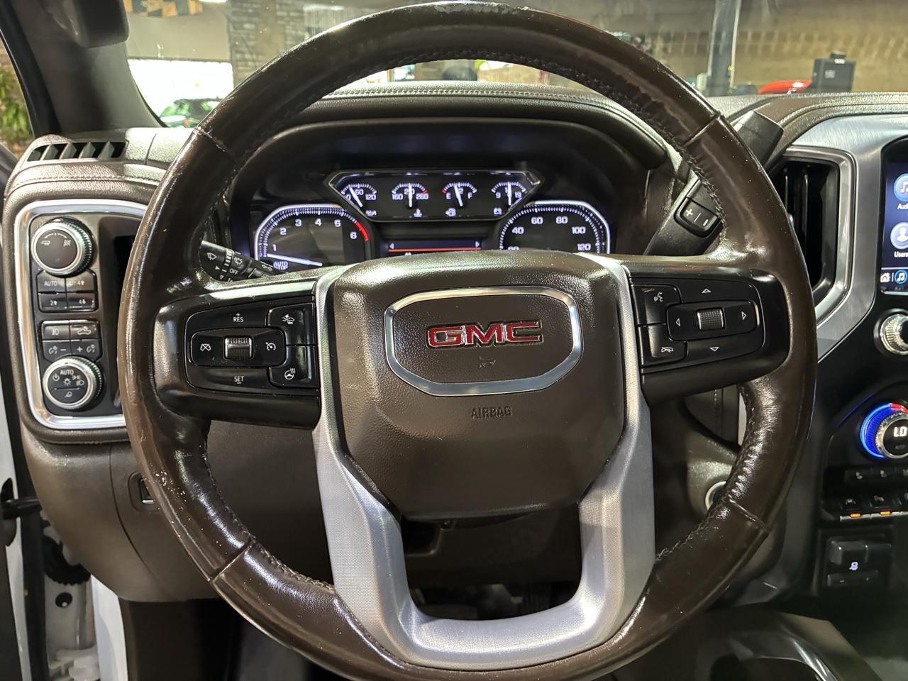 GMC Sierra 1500 4WD Crew Cab 147" SLT 2019