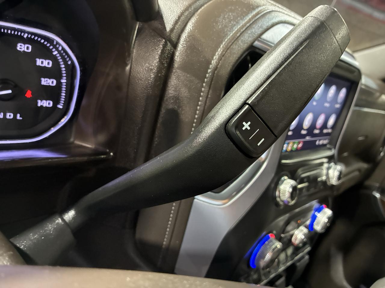 GMC Sierra 1500 4WD Crew Cab 147" SLT 2019