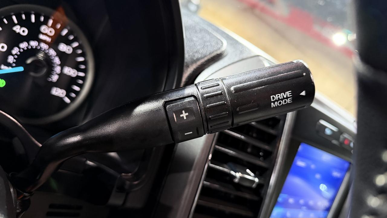 Ford F-150 2WD SuperCrew 139" XLT 2020
