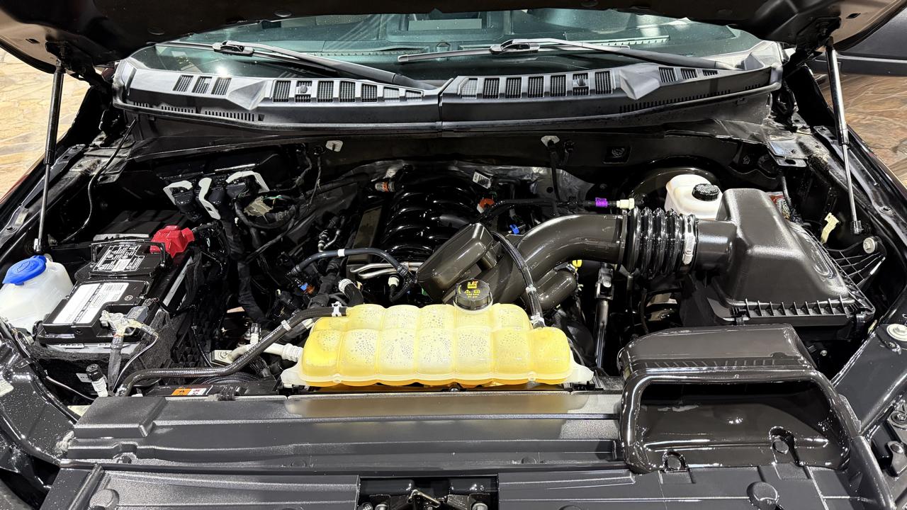 Ford F-150 2WD SuperCrew 139" XLT 2020