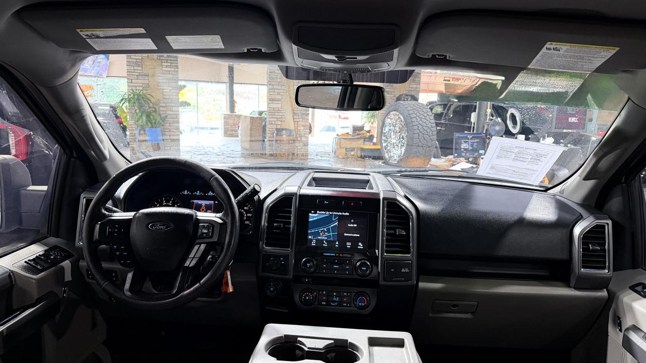 Ford F-150 2WD SuperCrew 157" XLT 2016