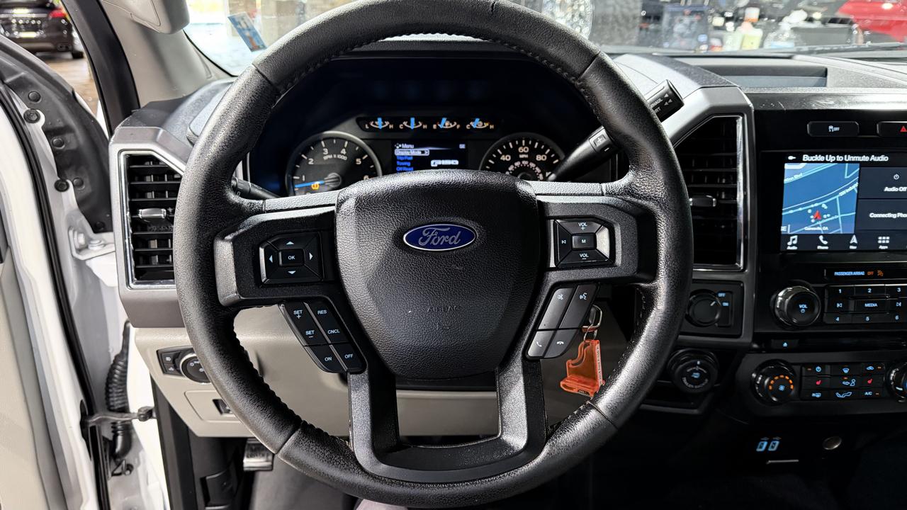Ford F-150 2WD SuperCrew 157" XLT 2016