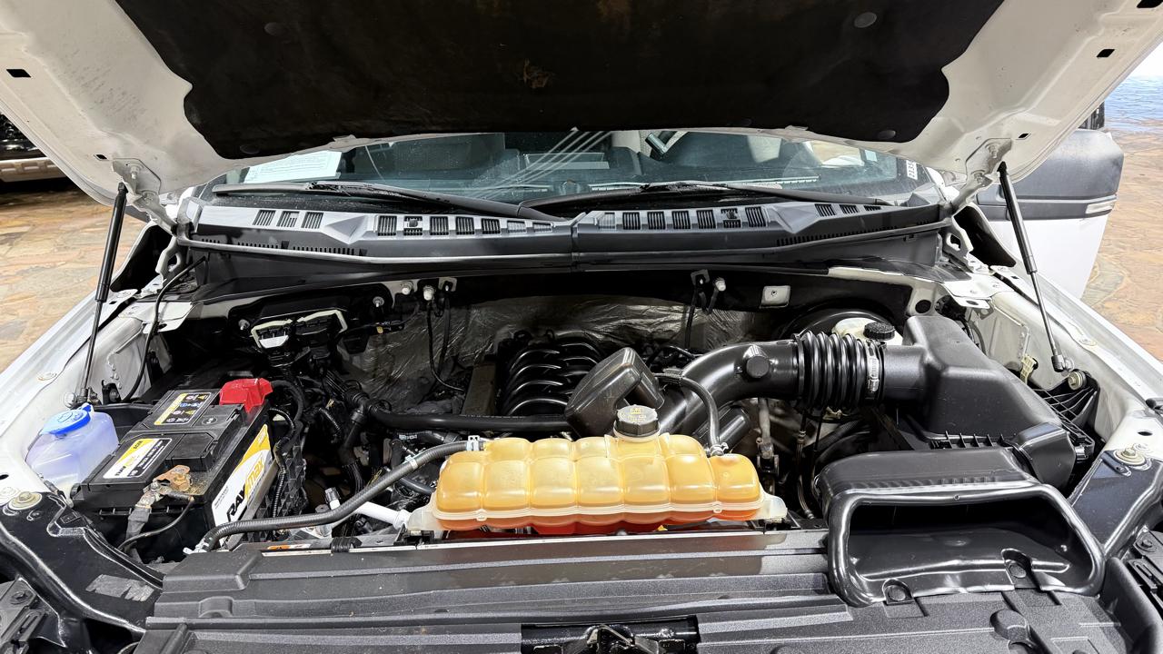 Ford F-150 2WD SuperCrew 157" XLT 2016
