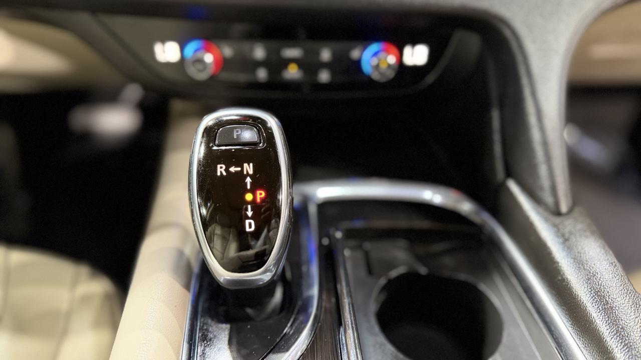 Buick Enclave FWD 4dr Essence 2019