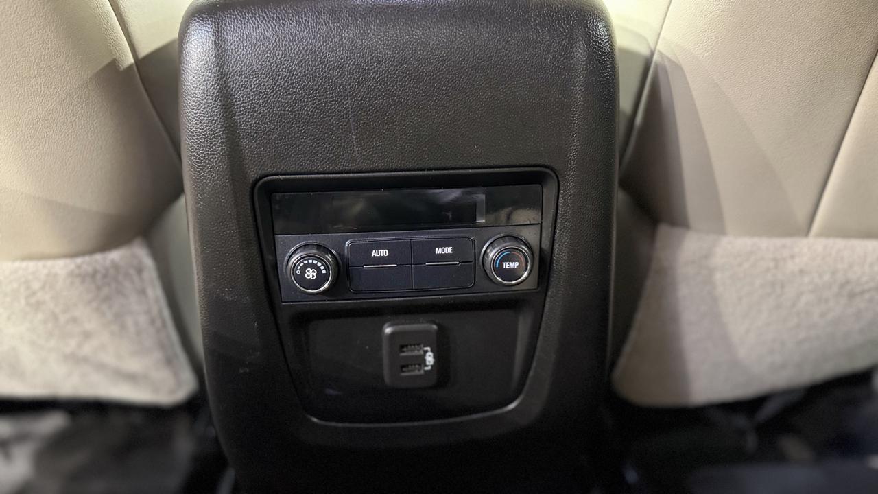 Buick Enclave FWD 4dr Essence 2019