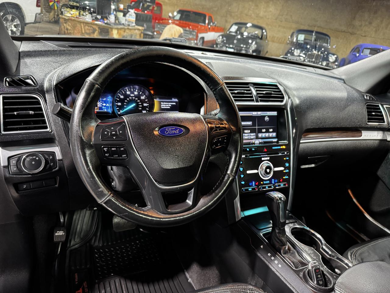 Ford Explorer FWD 4dr Limited 2016