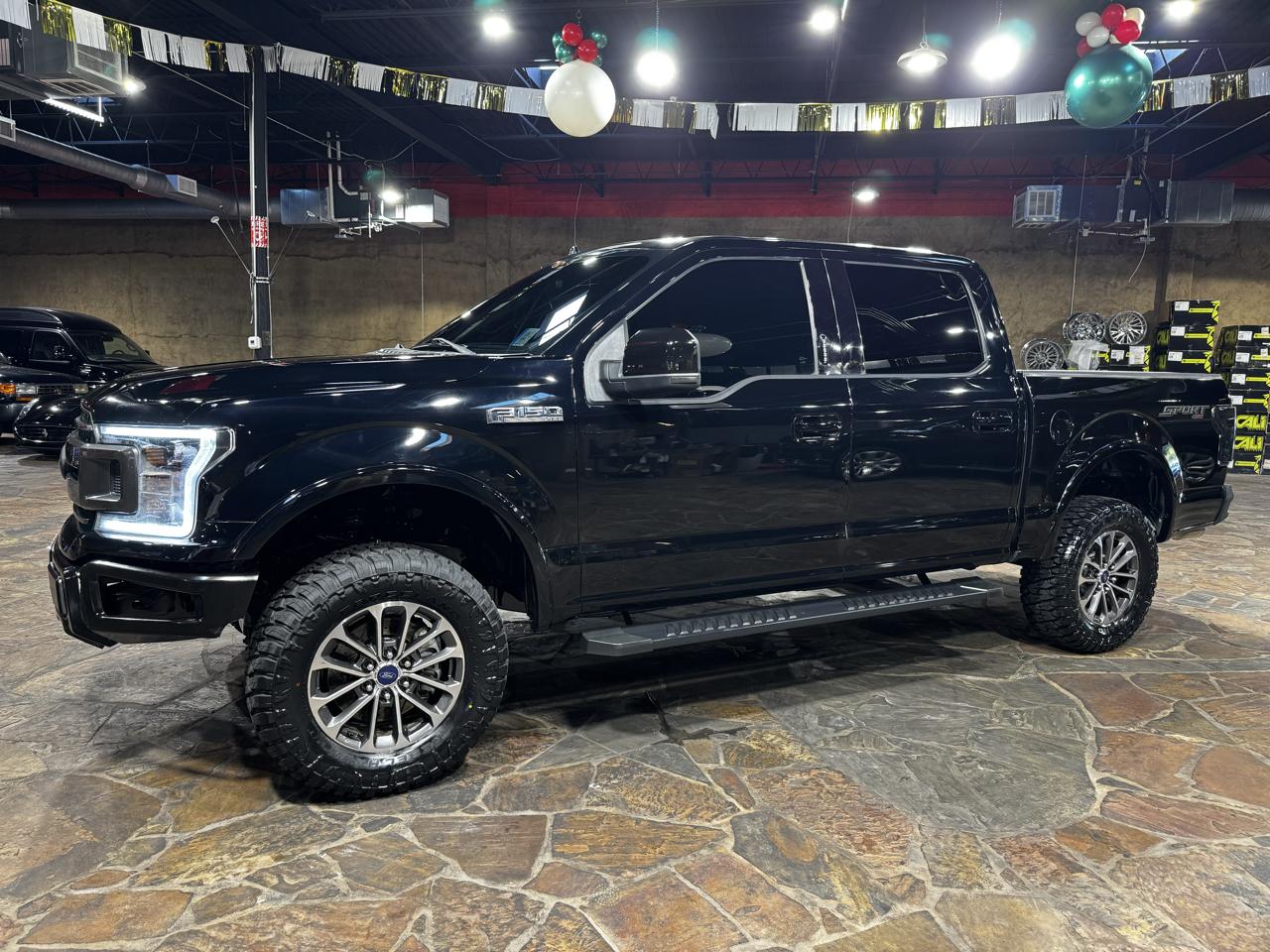 Ford F-150 XLT SuperCrew 5.5-ft. Bed 4WD 2018