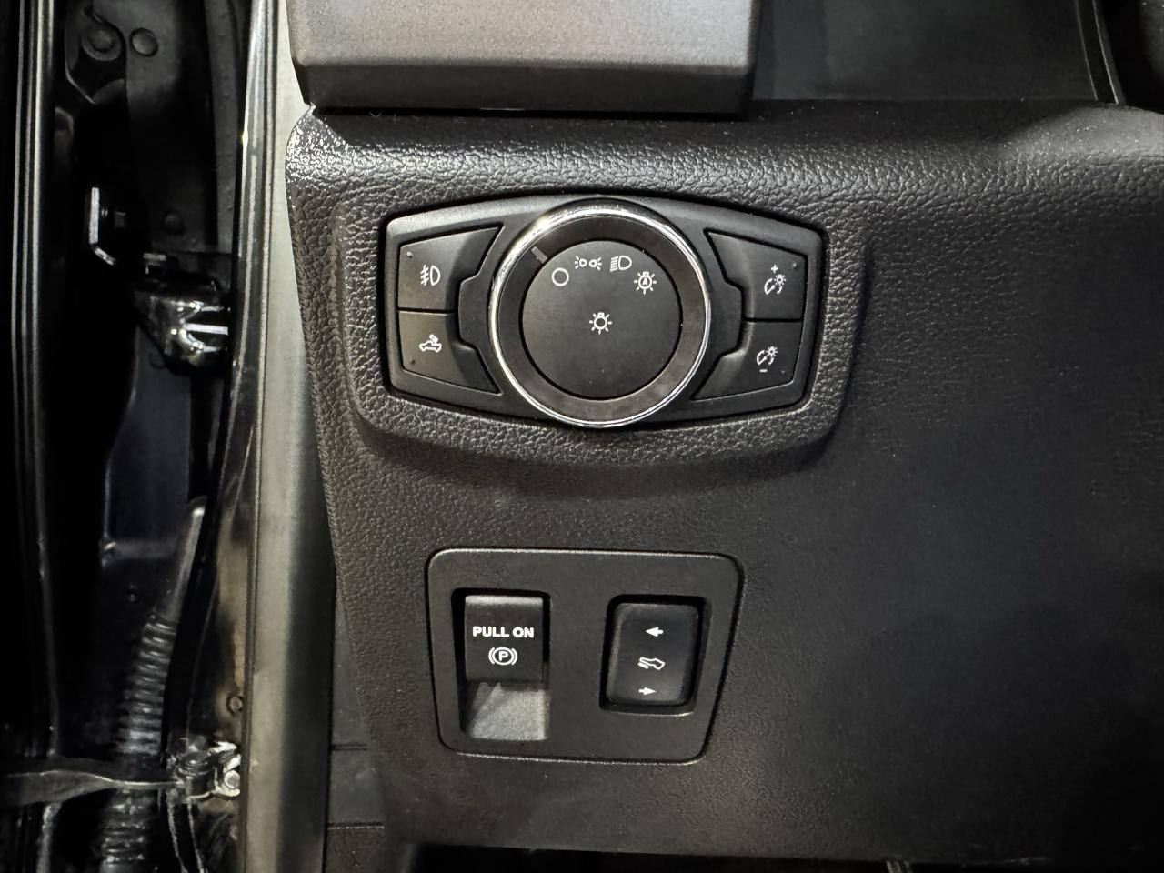 Ford F-150 XLT SuperCrew 5.5-ft. Bed 4WD 2018