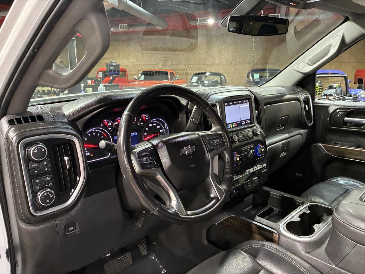 Chevrolet Silverado 1500 4WD Crew Cab 147" LT Trail Boss 2019