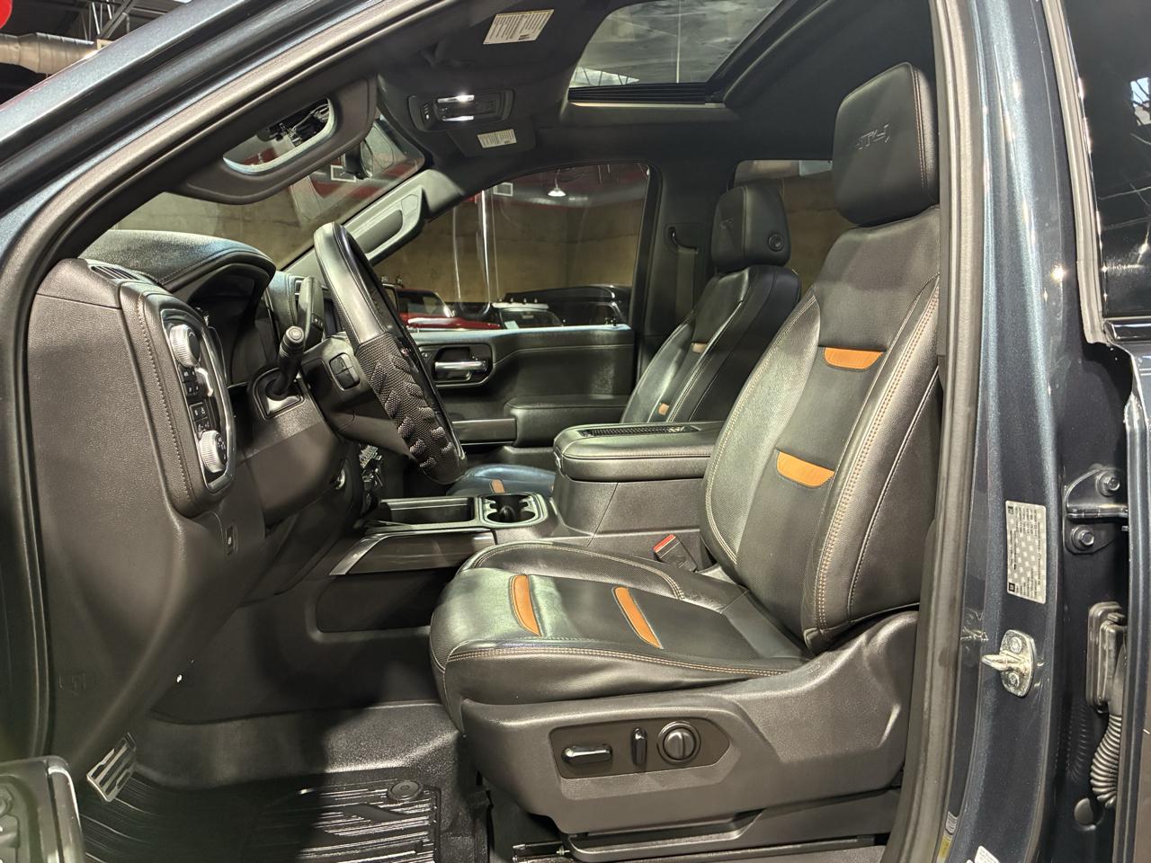 GMC Sierra 1500 4WD Crew Cab 147" AT4 2019