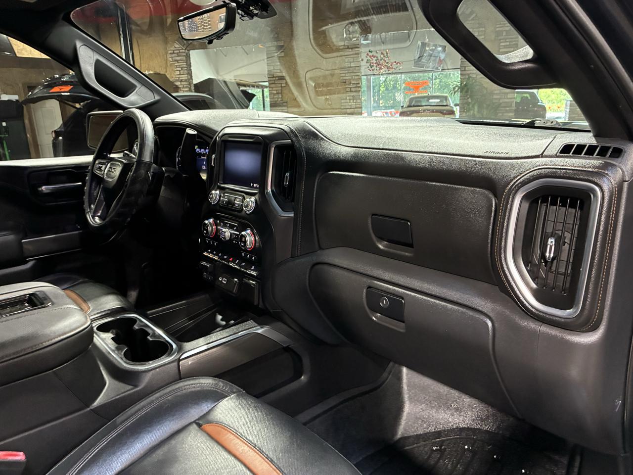 GMC Sierra 1500 4WD Crew Cab 147" AT4 2019