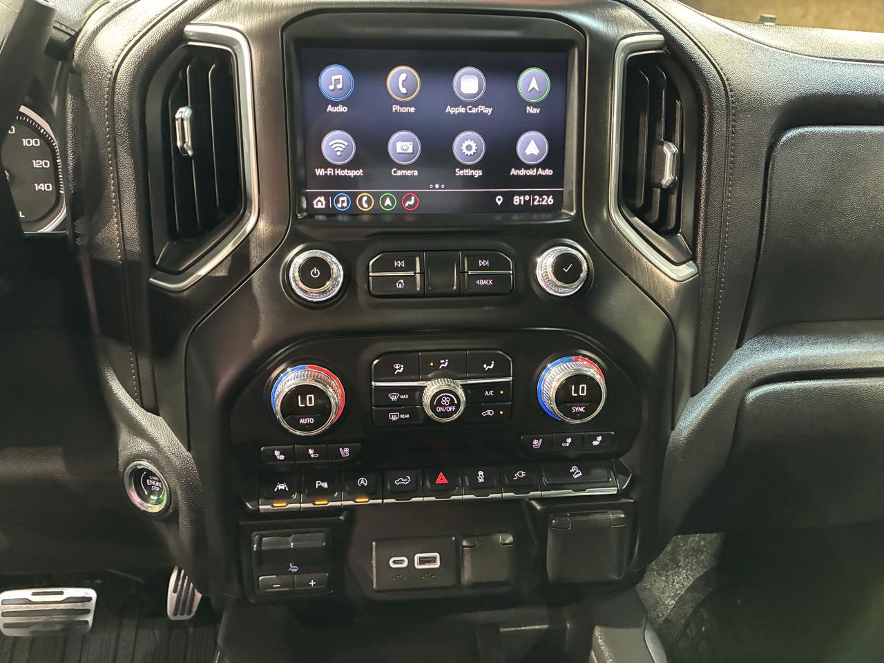 GMC Sierra 1500 4WD Crew Cab 147" AT4 2019