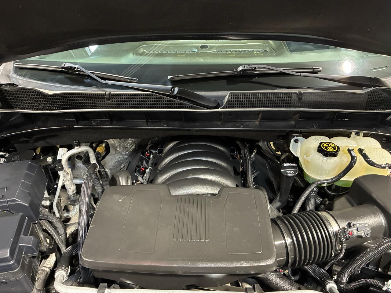 GMC Sierra 1500 4WD Crew Cab 147" AT4 2019
