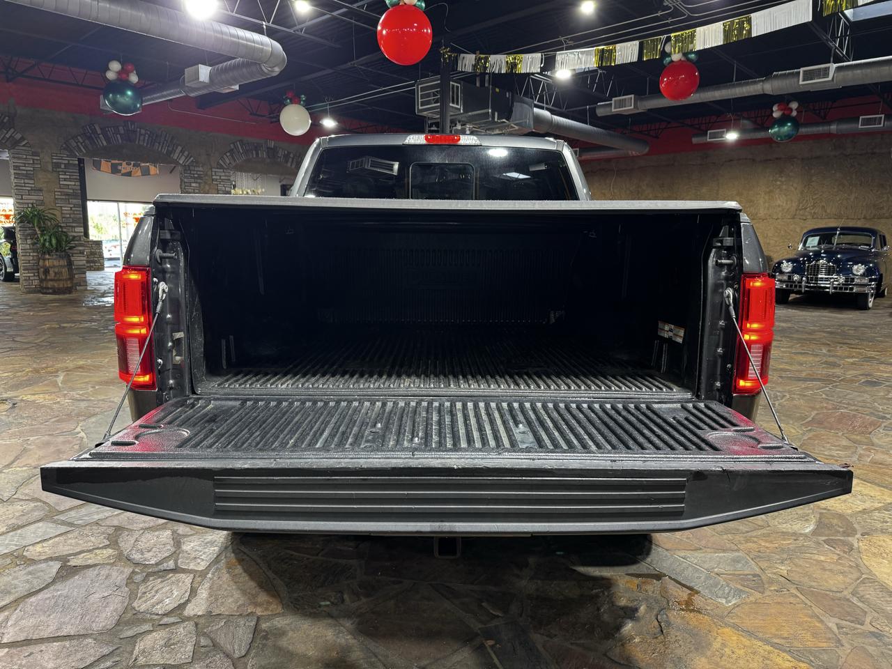 Ford F-150 Platinum 4WD SuperCrew 5.5' Box 2020
