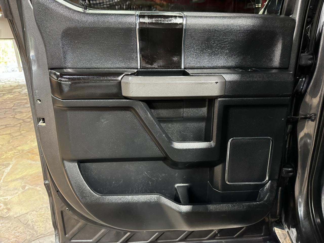 Ford F-150 Platinum 4WD SuperCrew 5.5' Box 2020