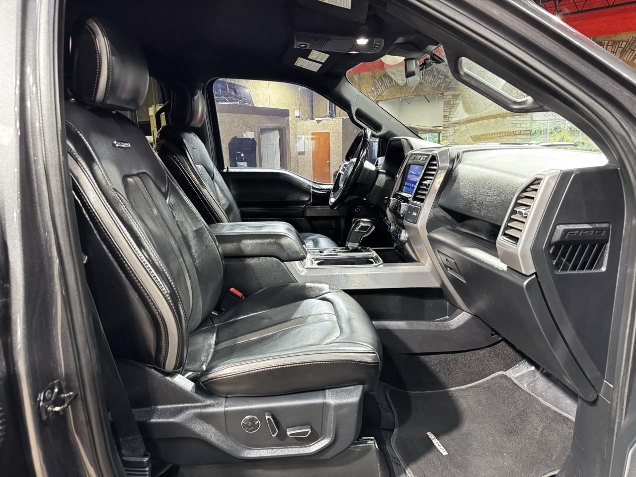 Ford F-150 Platinum 4WD SuperCrew 5.5' Box 2020