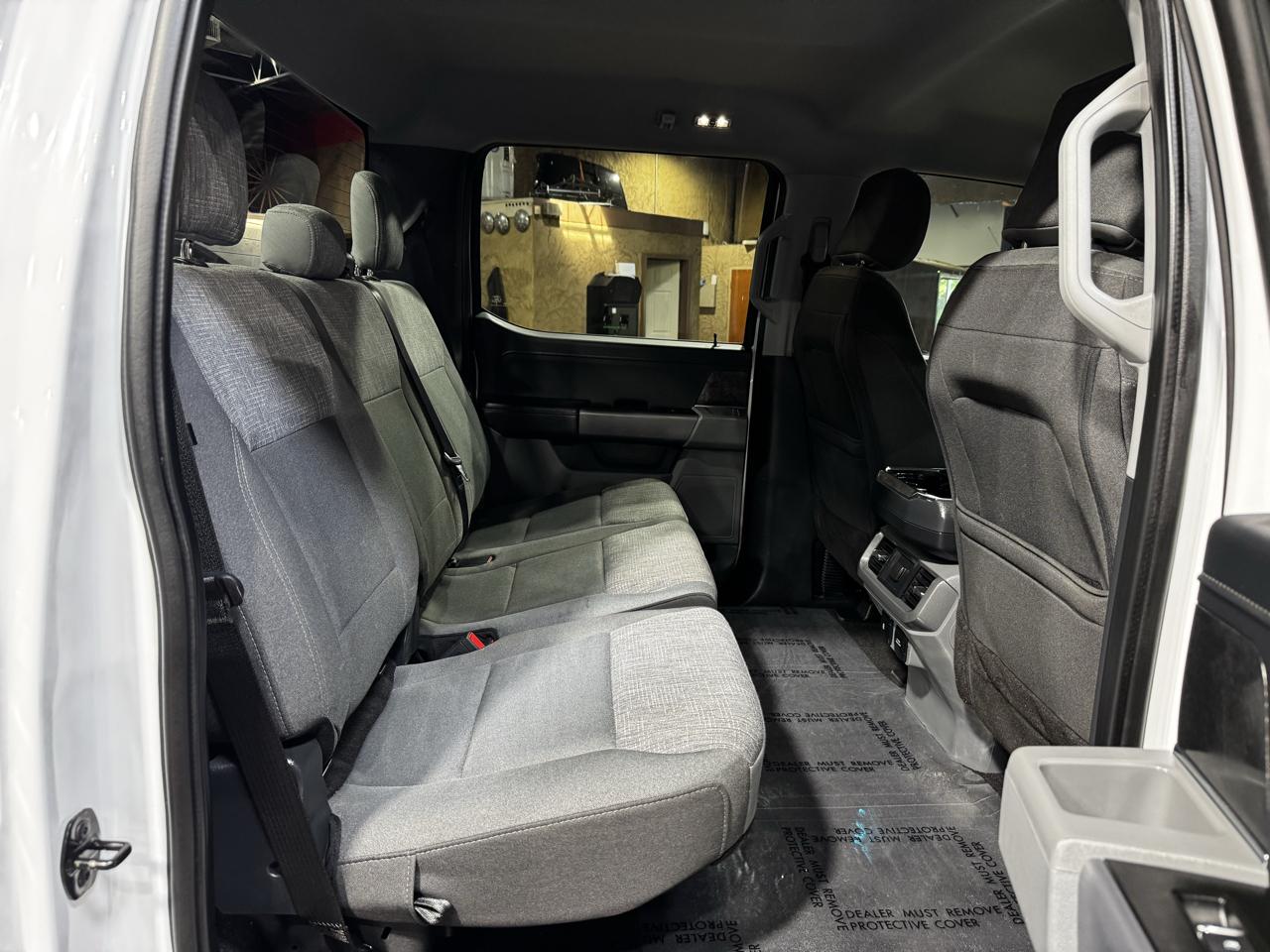 Ford F-150 4WD SuperCrew 145" XLT 2022