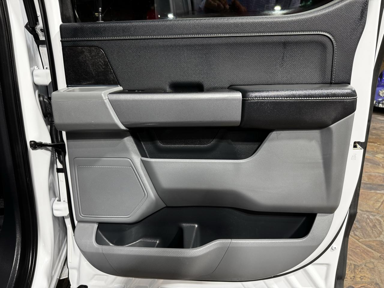 Ford F-150 4WD SuperCrew 145" XLT 2022