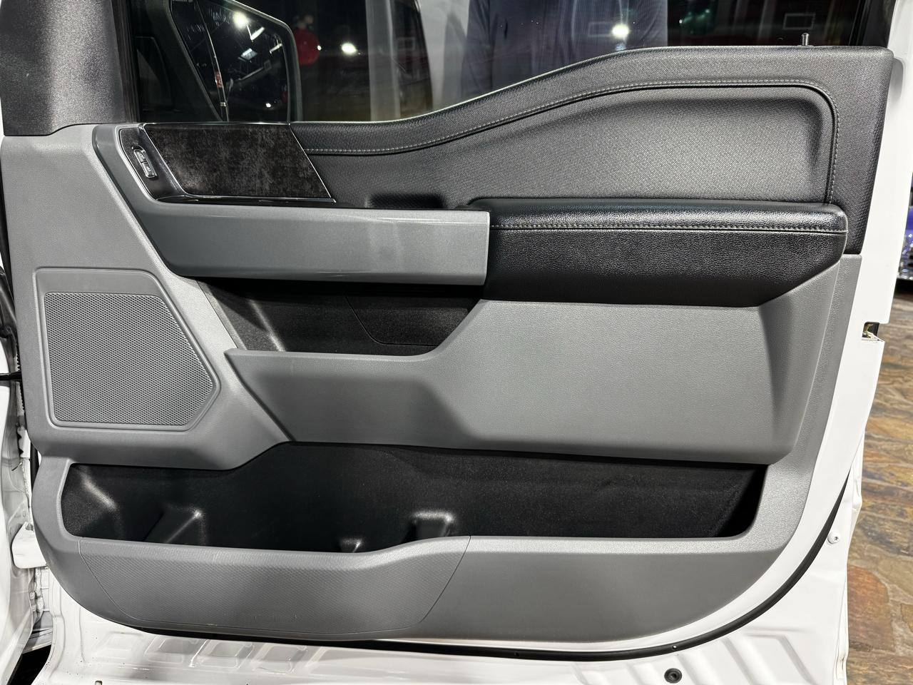 Ford F-150 4WD SuperCrew 145" XLT 2022