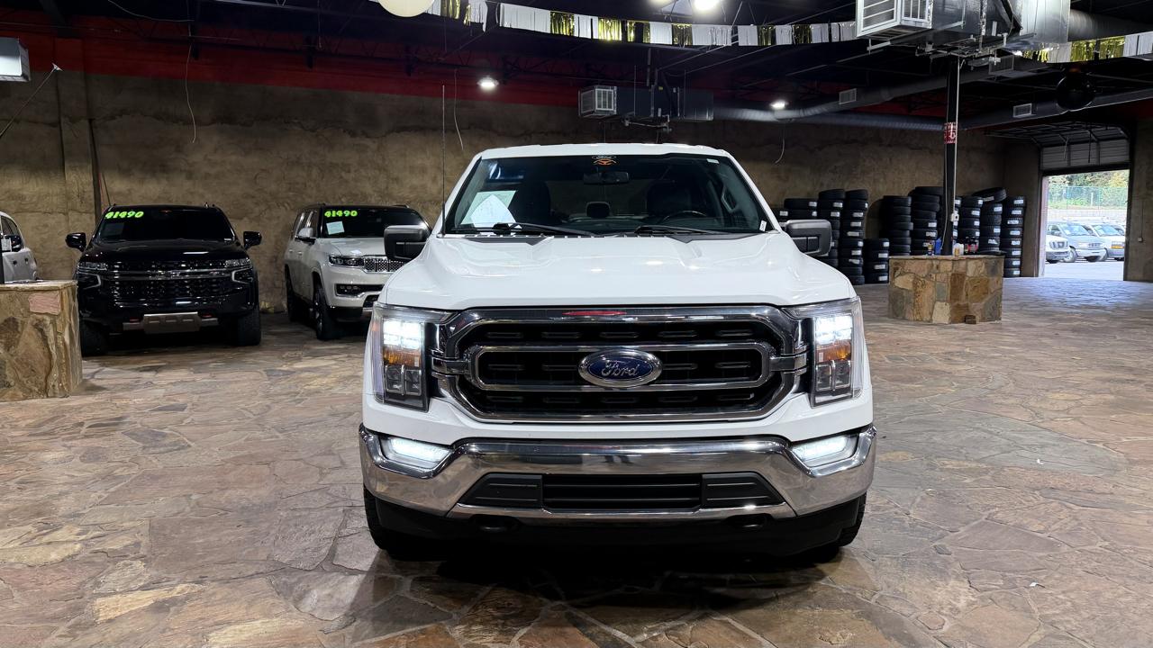 Ford F-150 4WD SuperCrew 145" XLT 2022