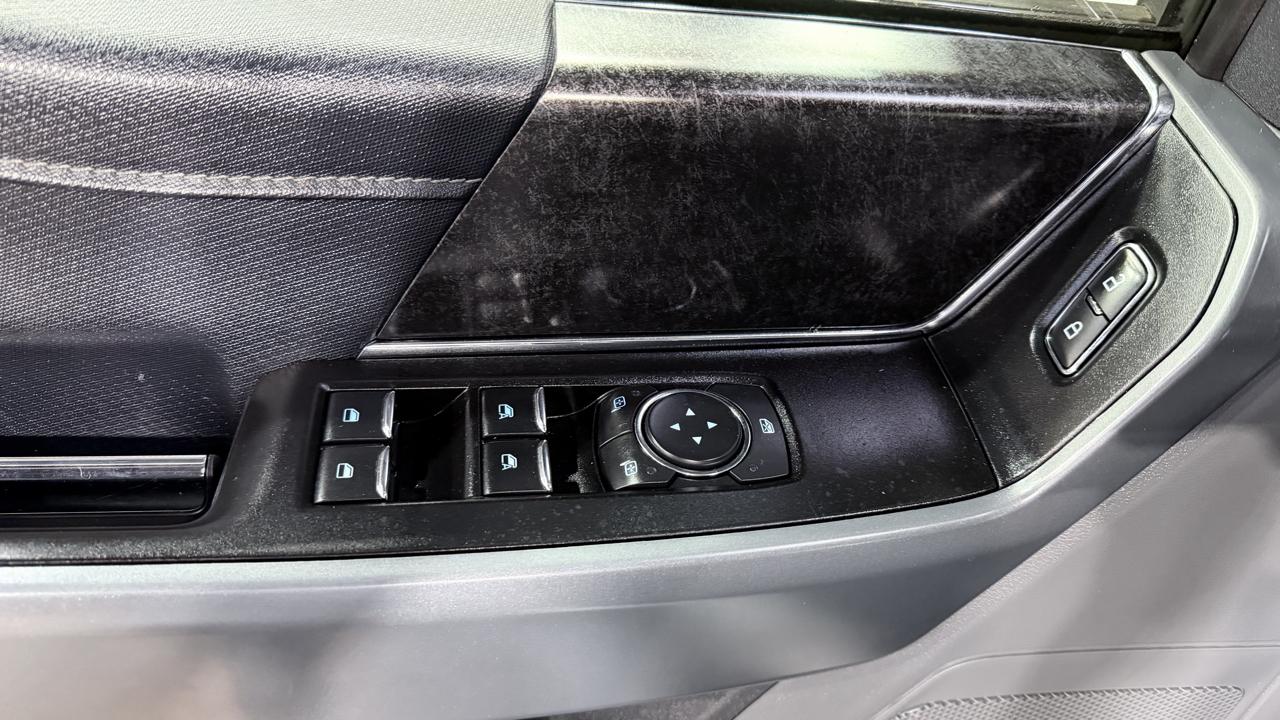 Ford F-150 4WD SuperCrew 145" XLT 2022