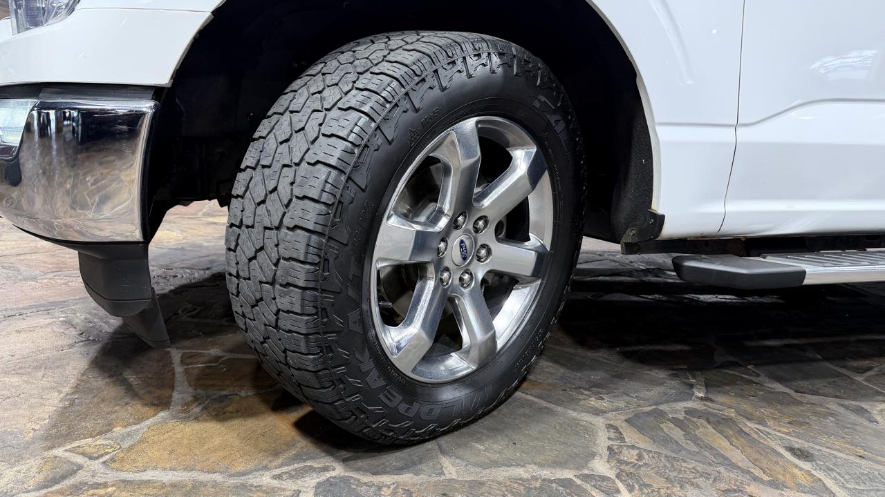 Ford F-150 4WD SuperCrew 145" XLT 2022