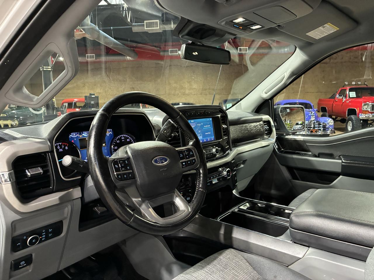 Ford F-150 4WD SuperCab 133" XLT 2022