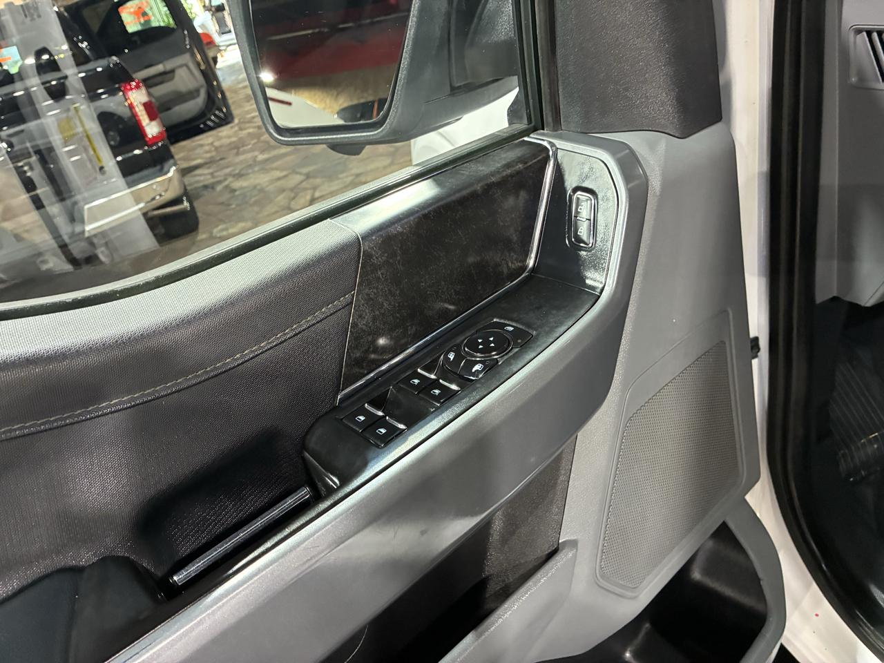 Ford F-150 4WD SuperCab 133" XLT 2022