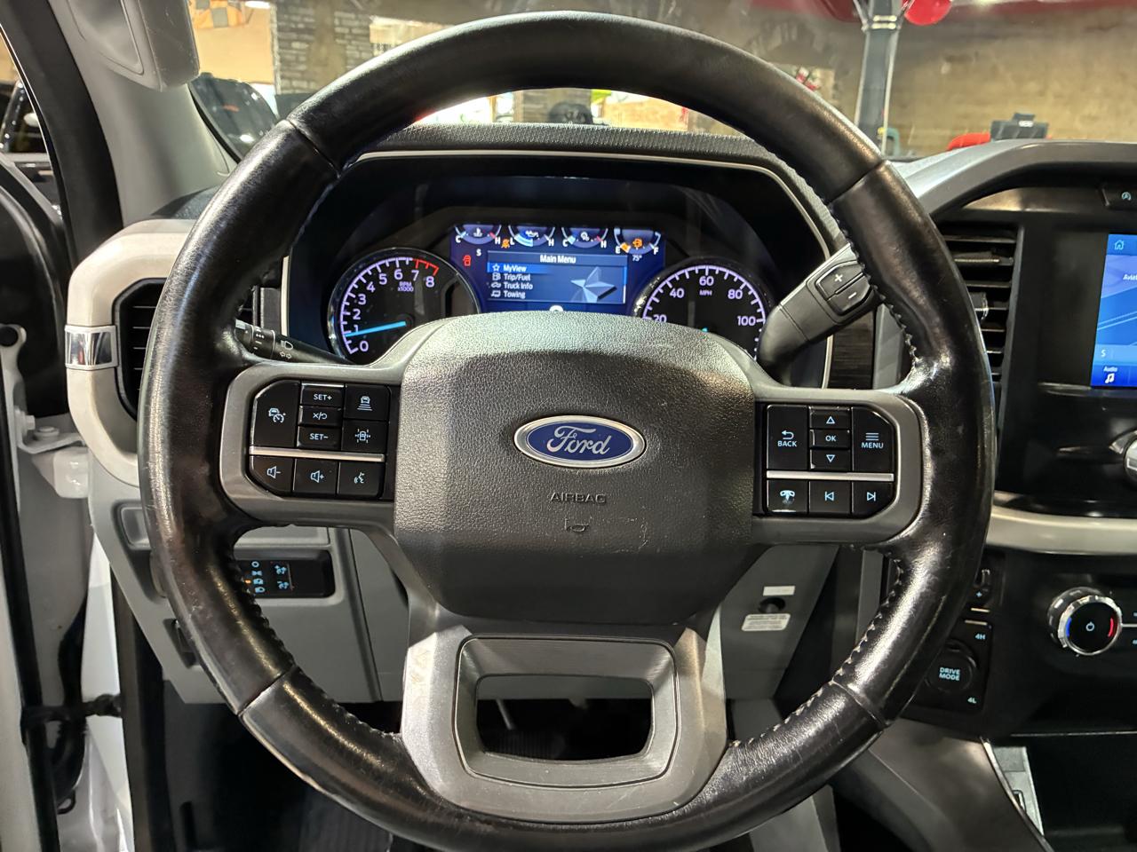 Ford F-150 4WD SuperCab 133" XLT 2022