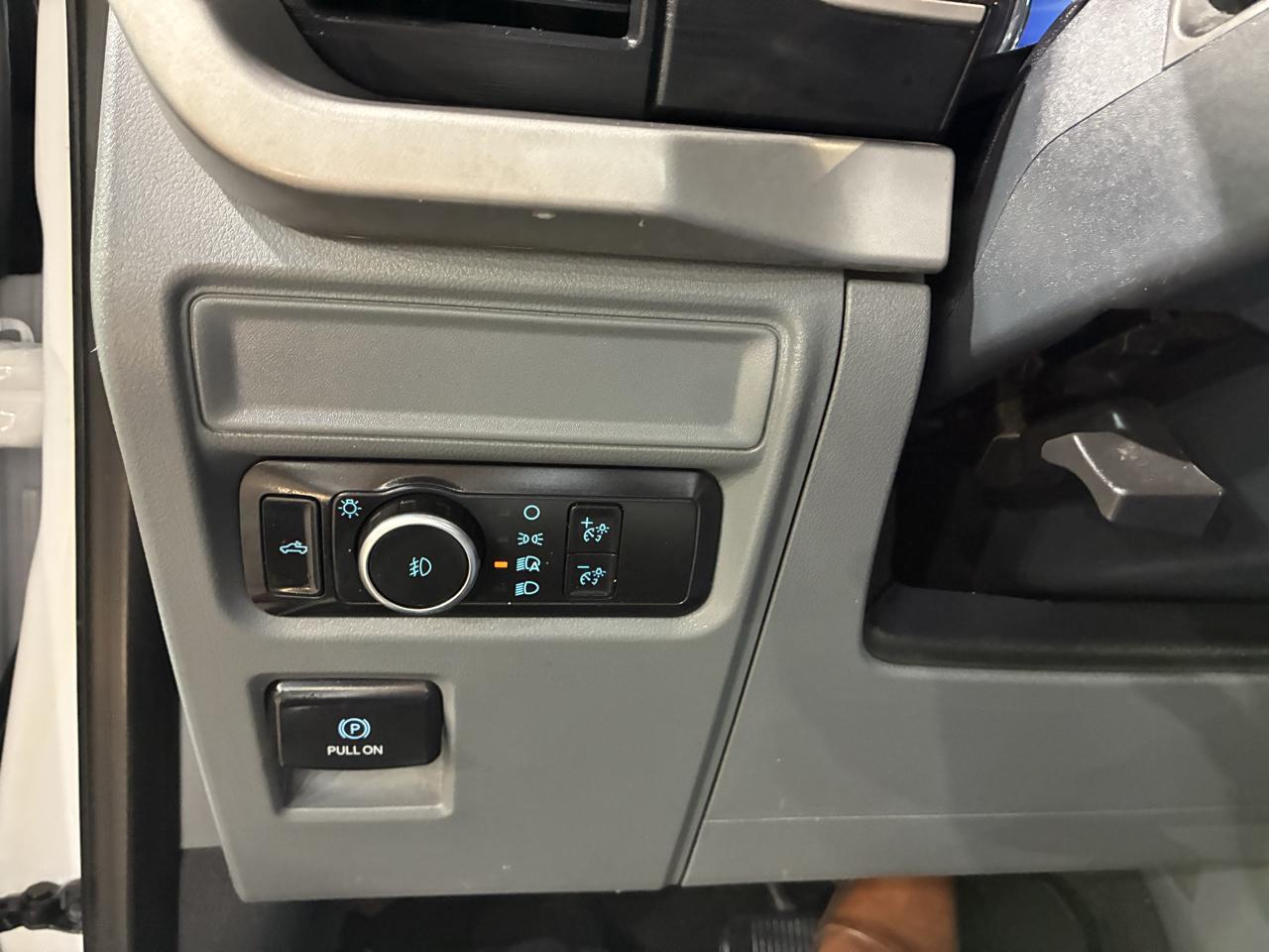 Ford F-150 4WD SuperCab 133" XLT 2022