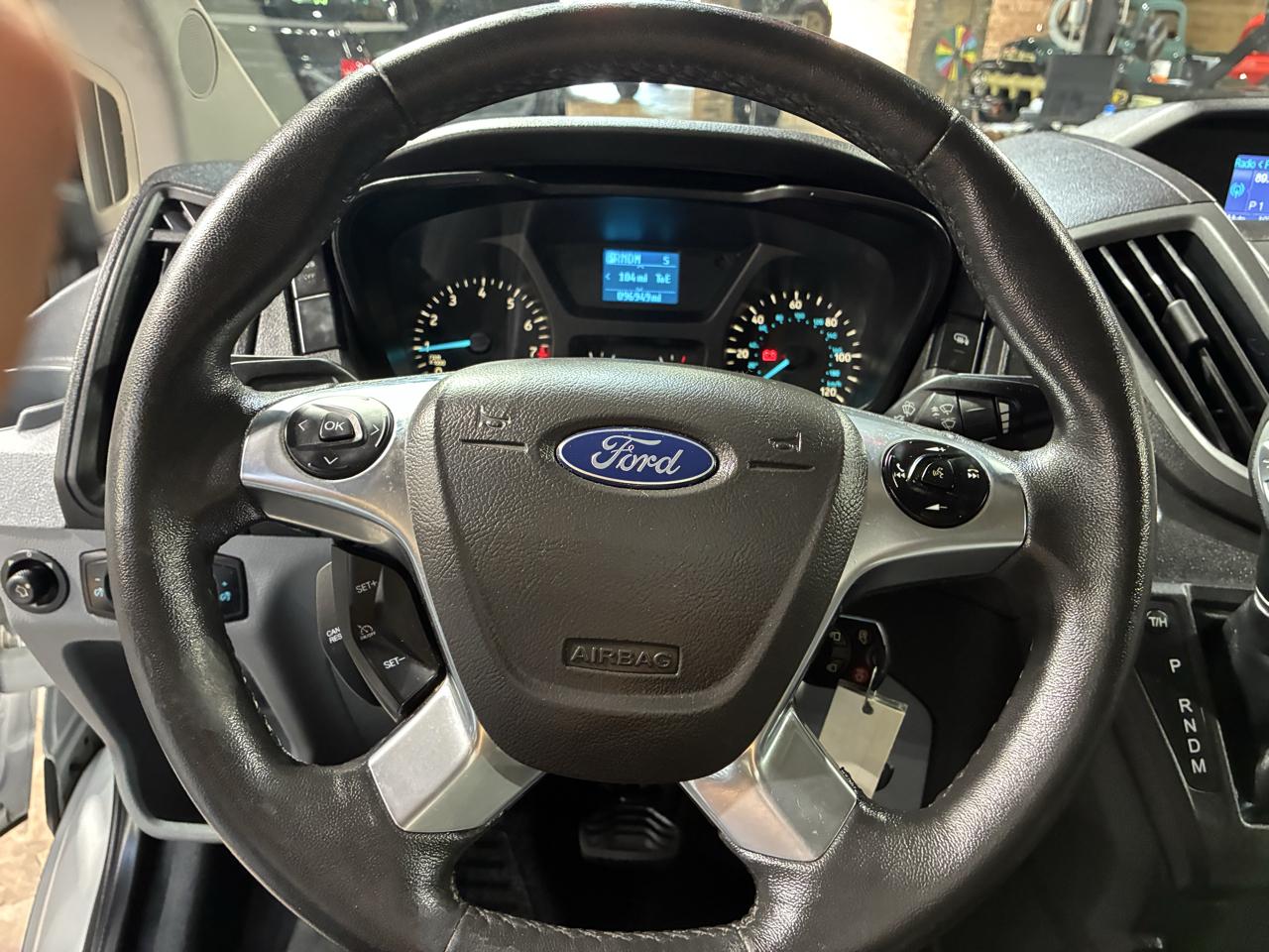 Ford Transit Cutaway T-350 138" 9950 GVWR DRW 2016