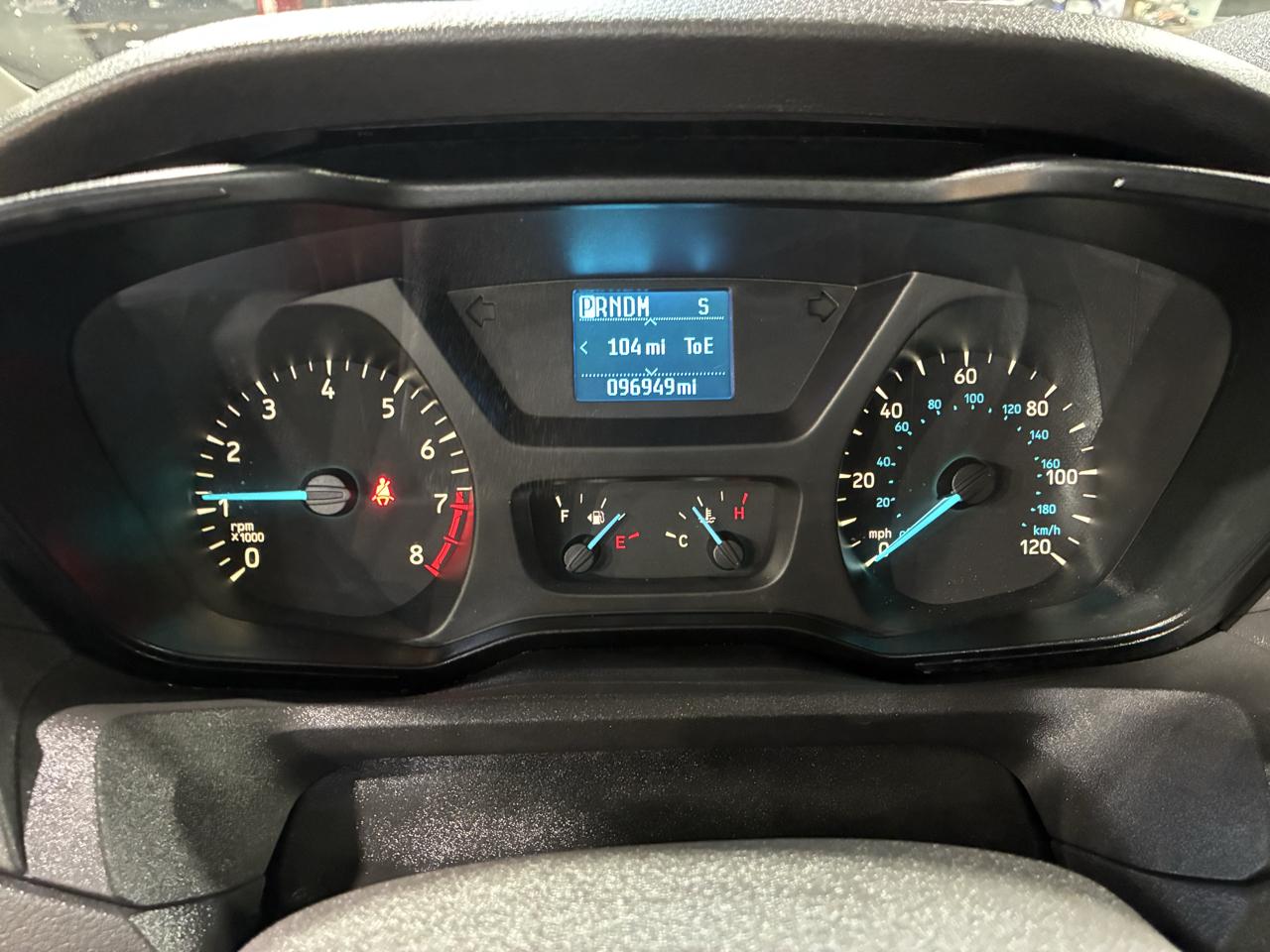 Ford Transit Cutaway T-350 138" 9950 GVWR DRW 2016