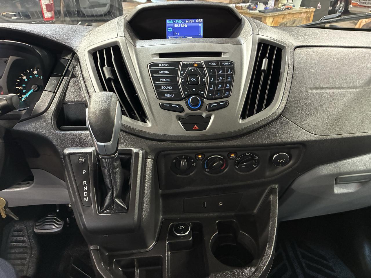 Ford Transit Cutaway T-350 138" 9950 GVWR DRW 2016