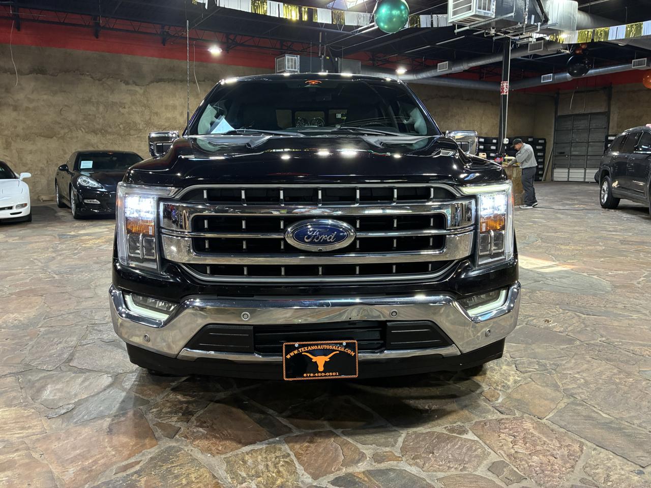 Ford F-150 2WD Supercab 133" Lariat 2022