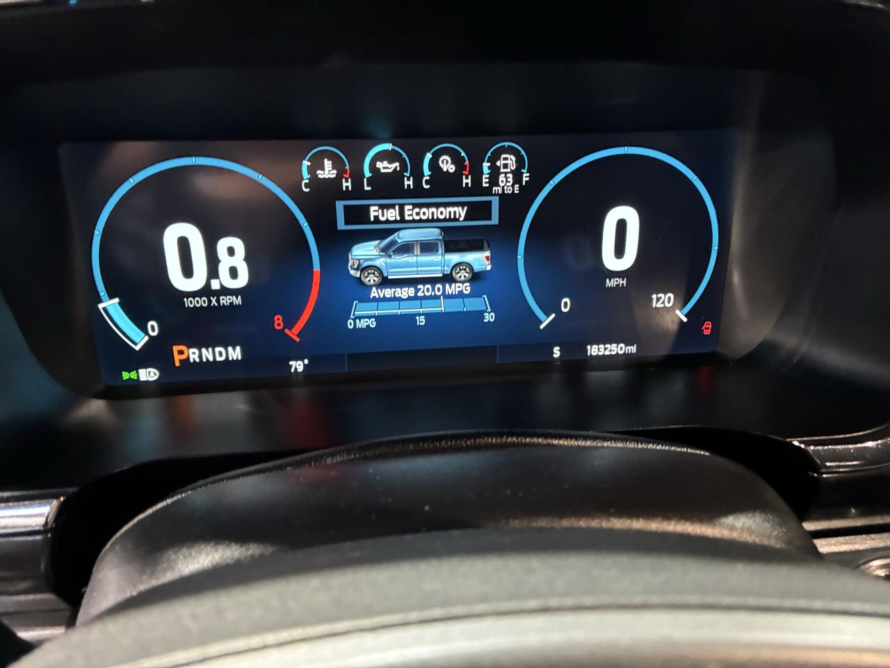 Ford F-150 2WD Supercab 133" Lariat 2022