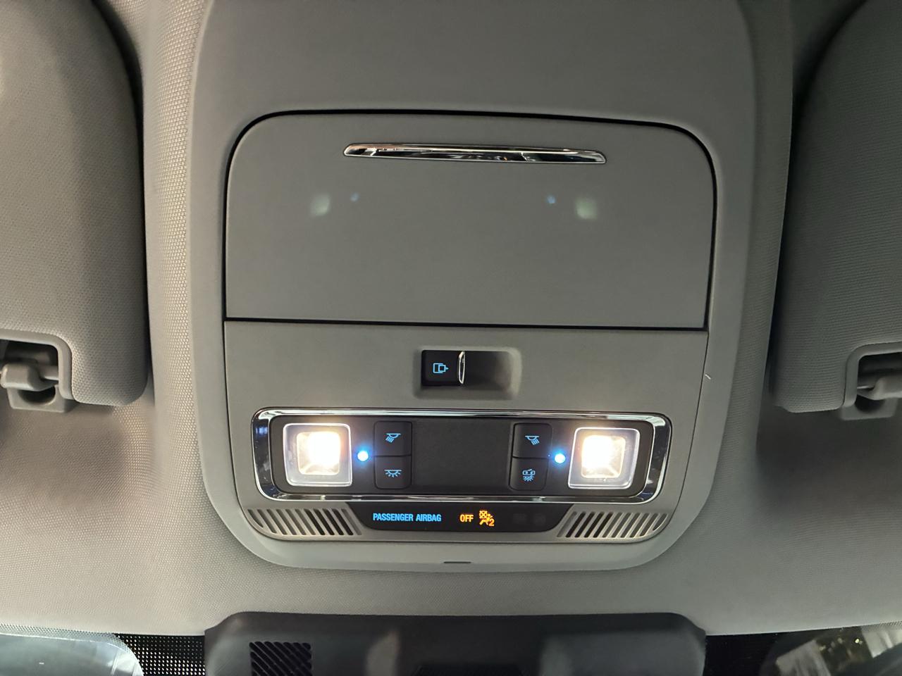 Ford F-150 2WD Supercab 133" Lariat 2022