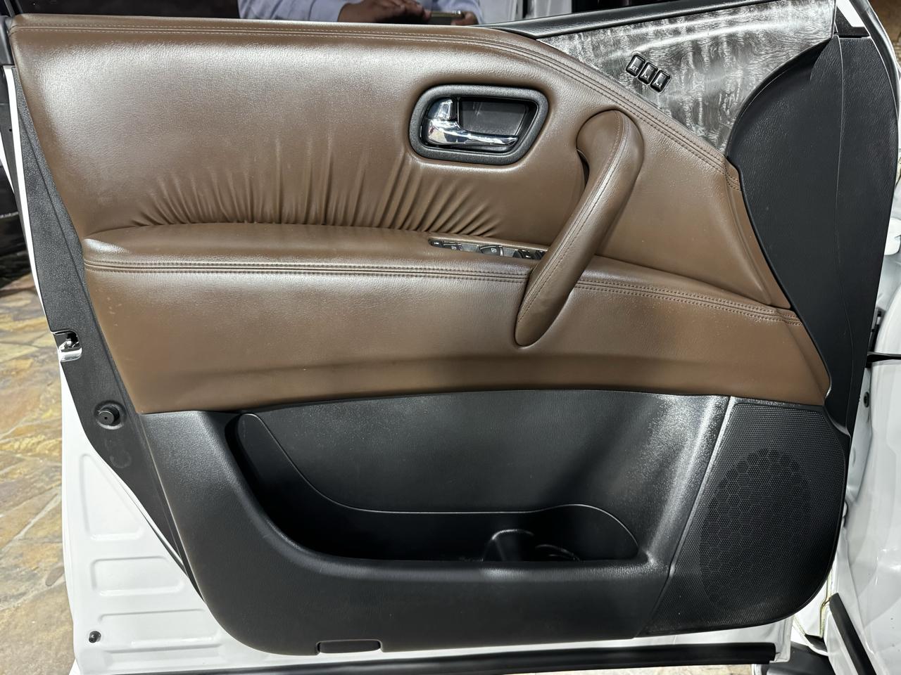 Nissan Armada 4x2 Platinum 2021