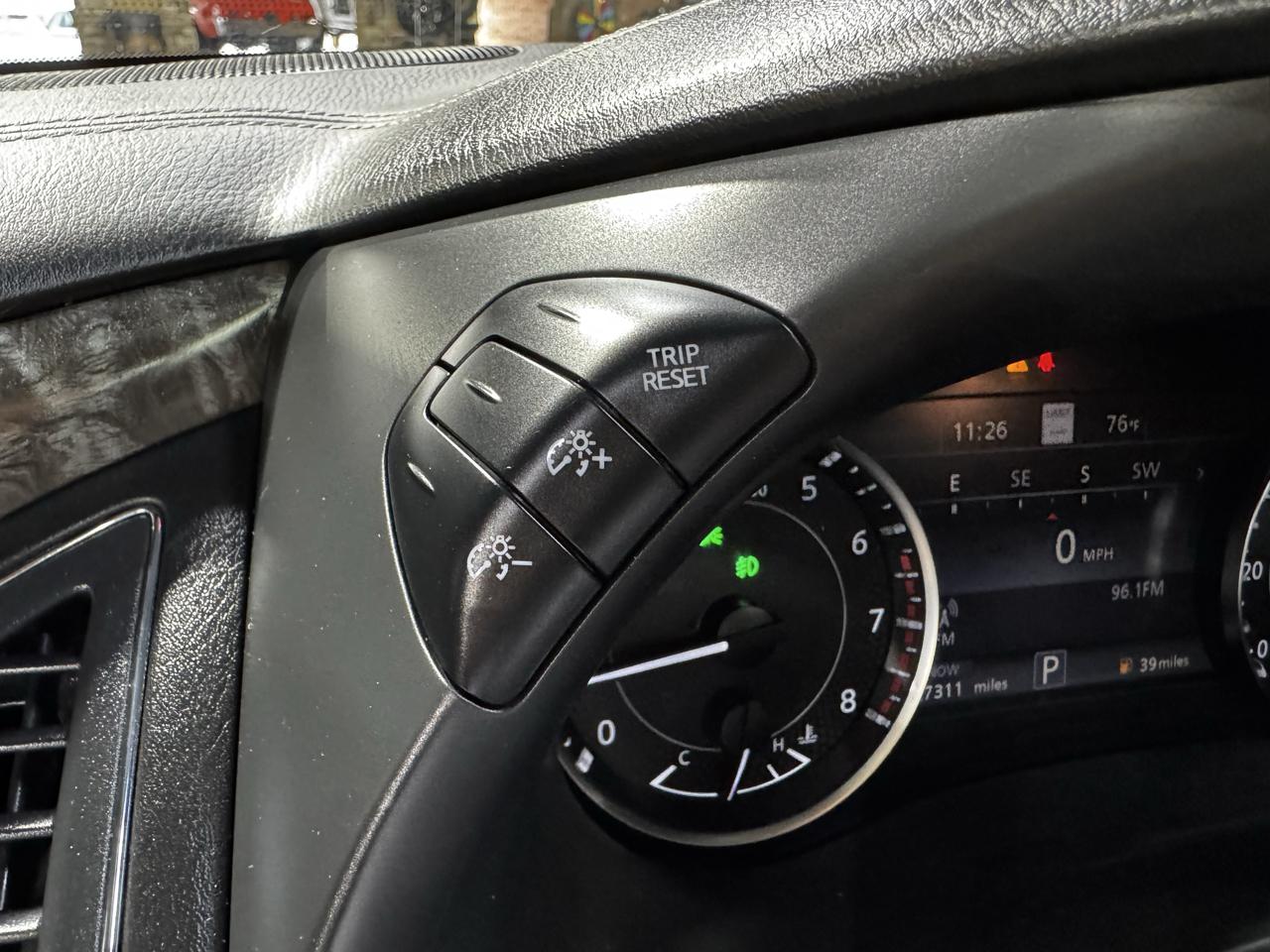 Nissan Armada 4x2 Platinum 2021