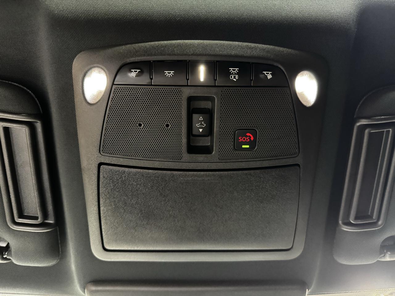 Nissan Armada 4x2 Platinum 2021