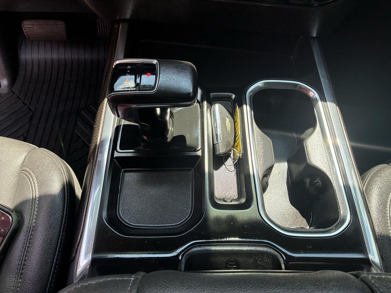 Chevrolet Silverado 1500 4WD Crew Cab 147" RST 2022
