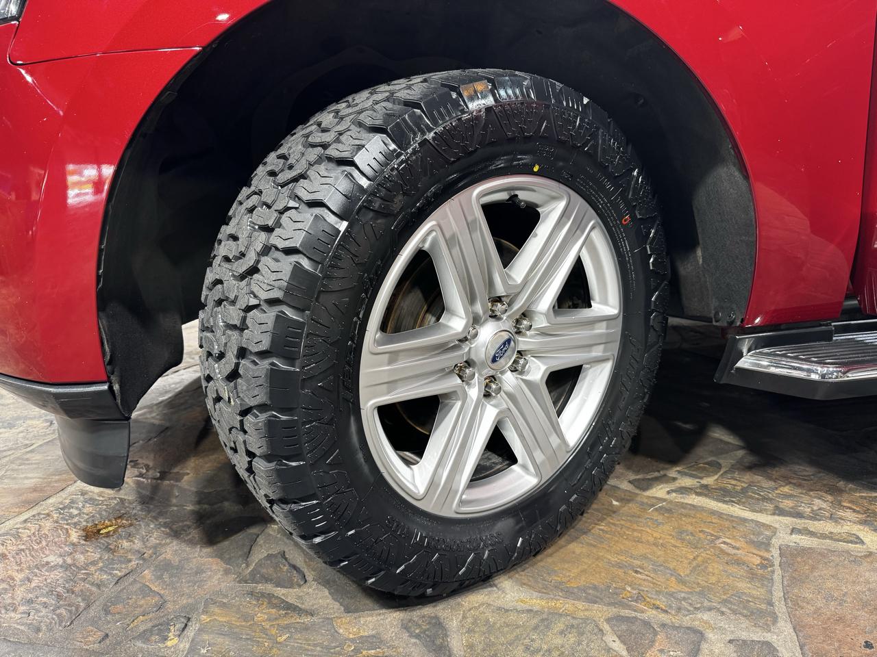 Ford Expedition XLT 4x2 2018
